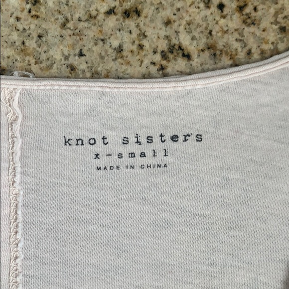 NWOT Knot sisters t-shirt - Picture 5 of 7